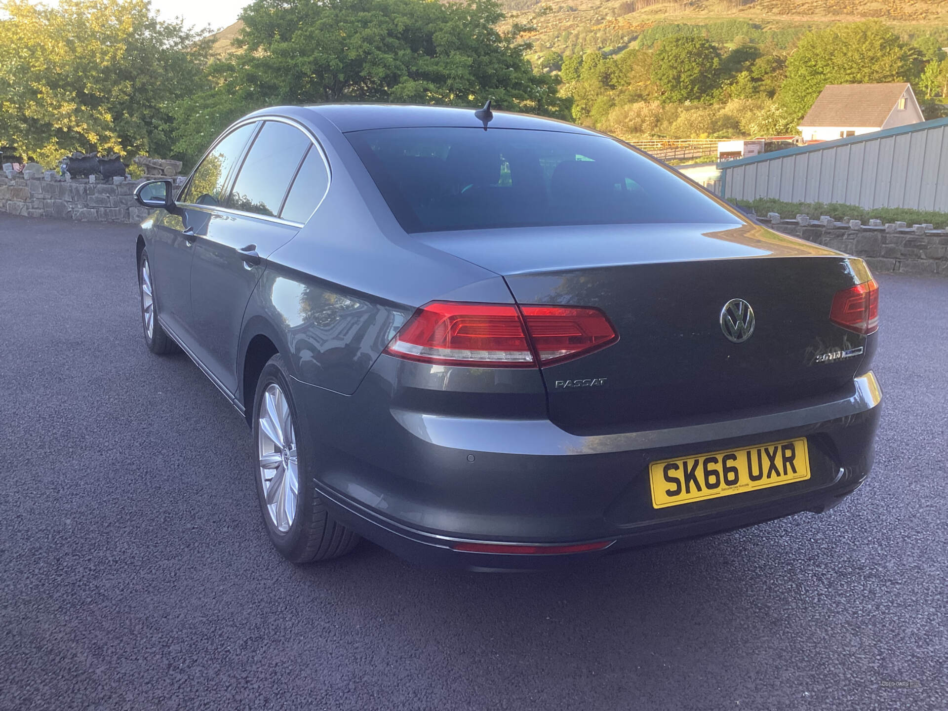 Volkswagen Passat DIESEL SALOON in Down