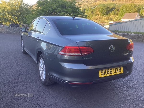 Volkswagen Passat DIESEL SALOON in Down