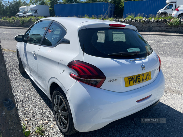 Peugeot 208 HATCHBACK in Armagh