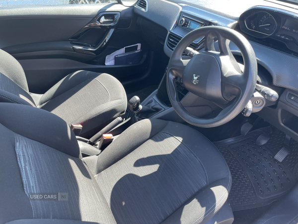 Peugeot 208 HATCHBACK in Armagh