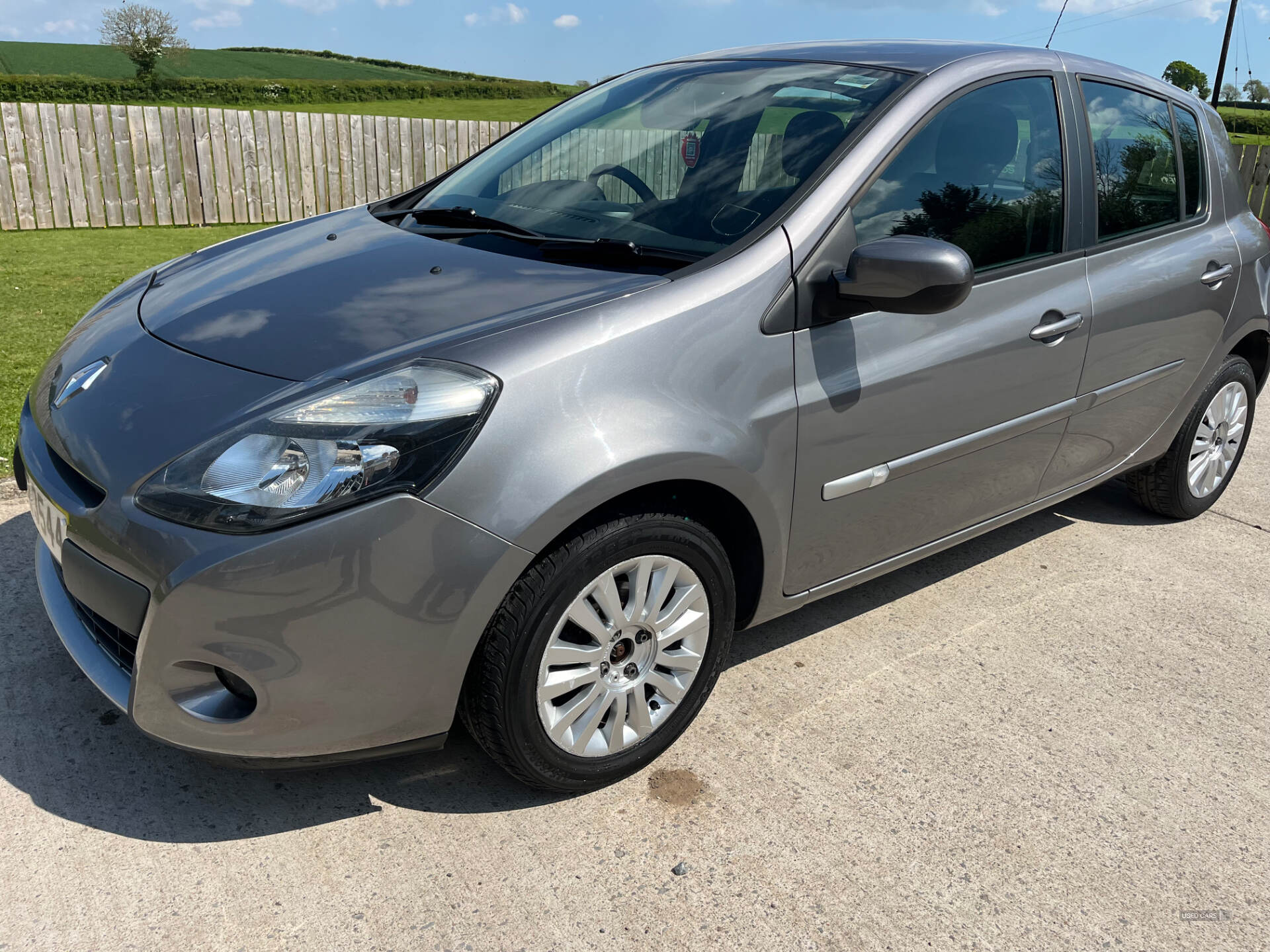 Sep 2012 Renault Clio 1.5 dCi 88 Expression+ 5dr
