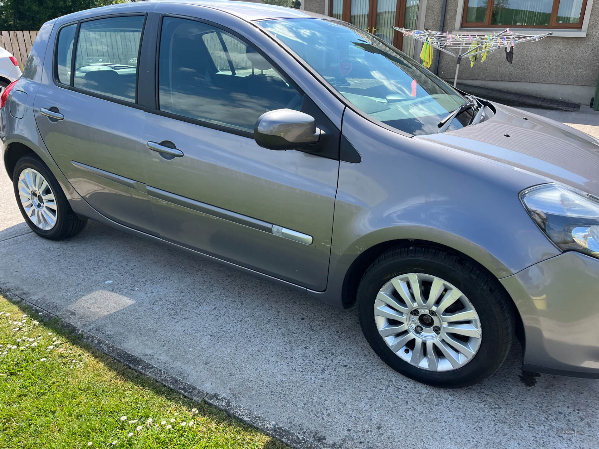Sep 2012 Renault Clio 1.5 dCi 88 Expression+ 5dr