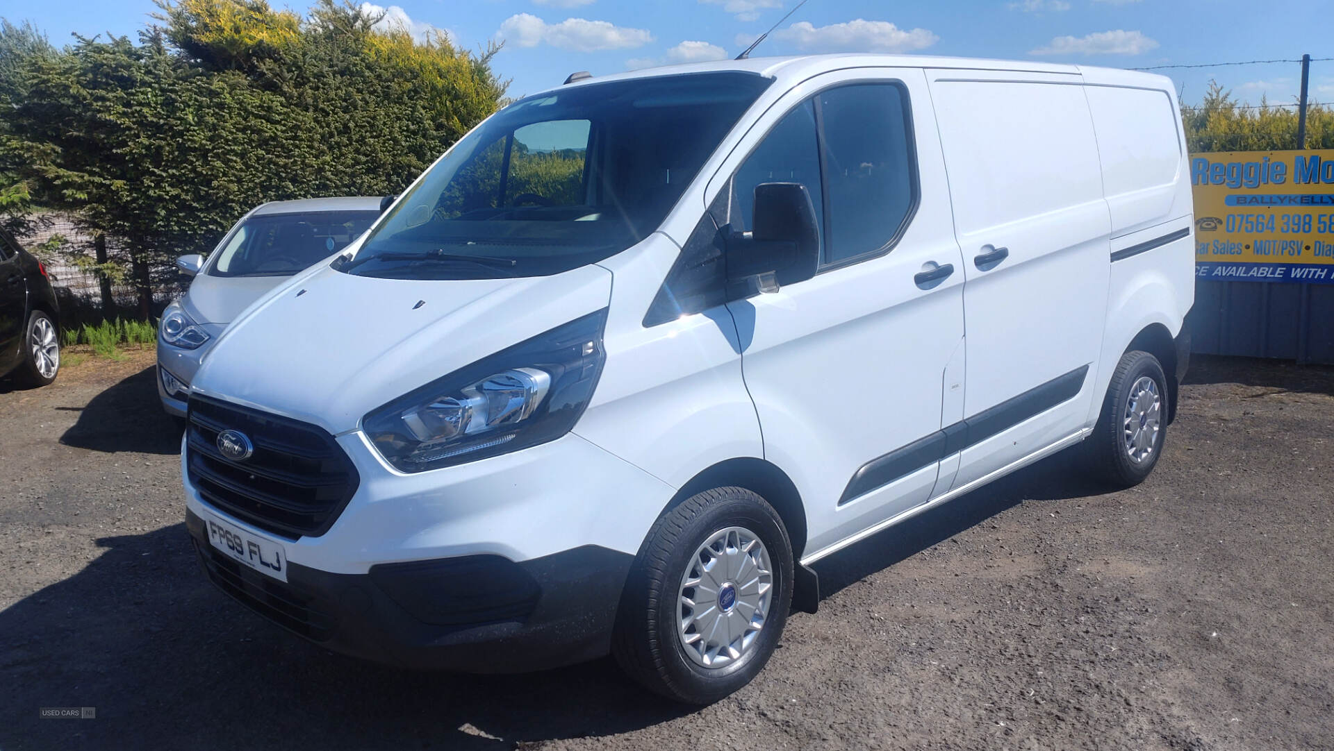 Nov 2019 Ford Transit Custom 2.0 EcoBlue 105ps Low Roof Leader Van