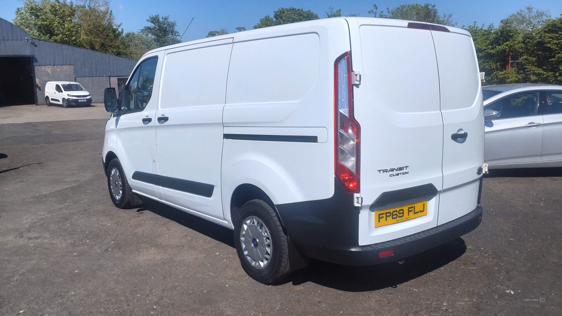 Nov 2019 Ford Transit Custom 2.0 EcoBlue 105ps Low Roof Leader Van
