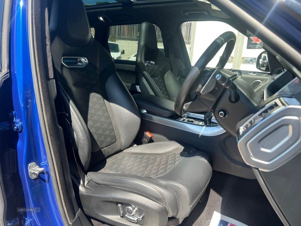 Apr 2021 Land Rover Range Rover Sport 5.0 P575 S/C SVR 5dr Auto