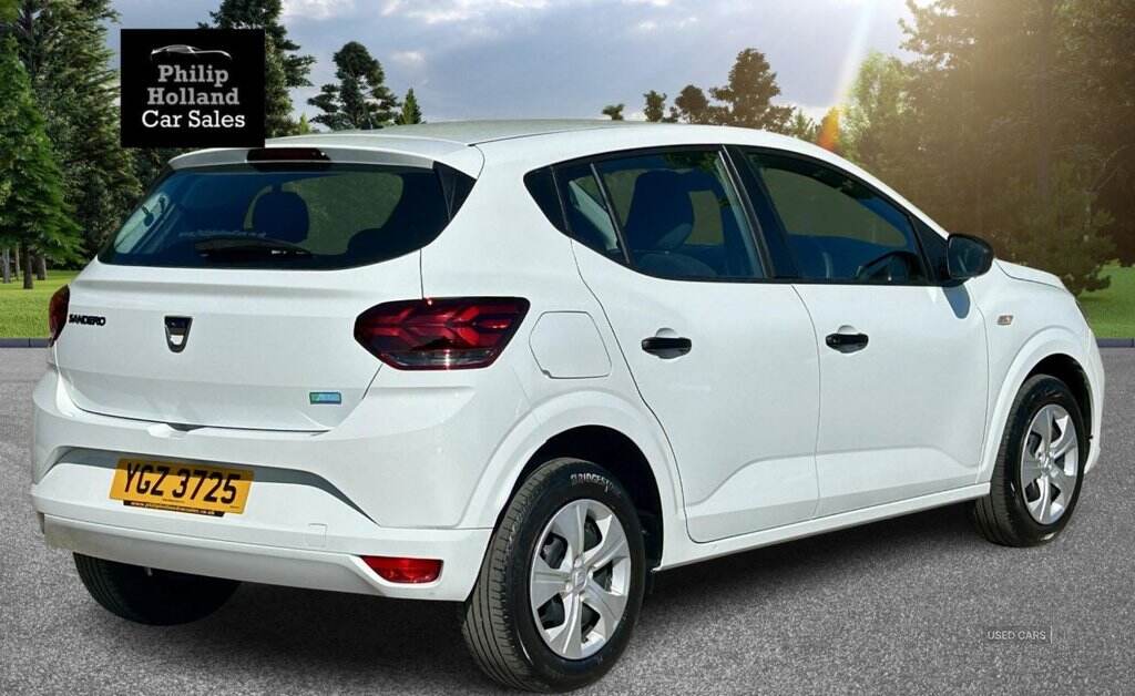 Dec 2022 Dacia Sandero 1.0 TCe Bi-Fuel Essential 5dr