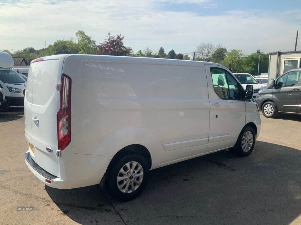 Mar 2022 Ford Transit Custom 2.0 EcoBlue 130ps Low Roof Limited Van