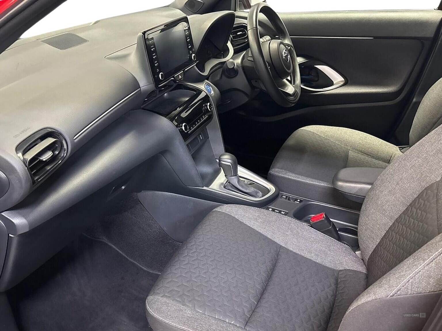 Mar 2023 Toyota Yaris Cross 1.5 Hybrid Design 5Dr Cvt