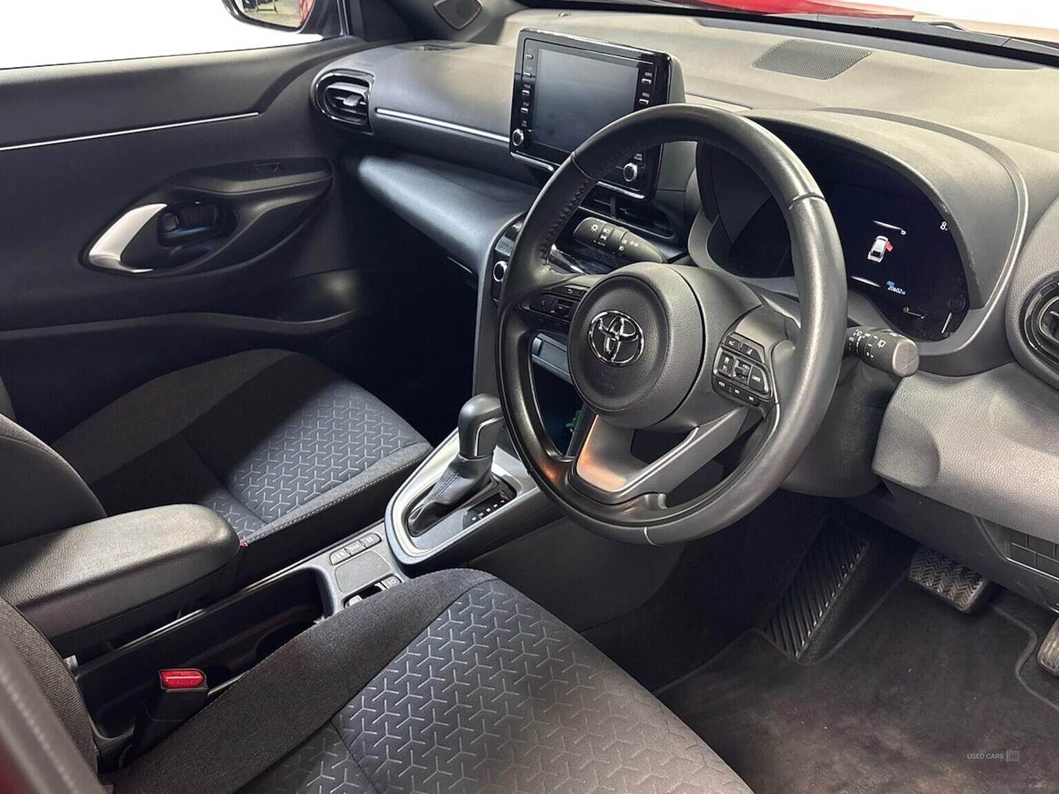 Mar 2023 Toyota Yaris Cross 1.5 Hybrid Design 5Dr Cvt