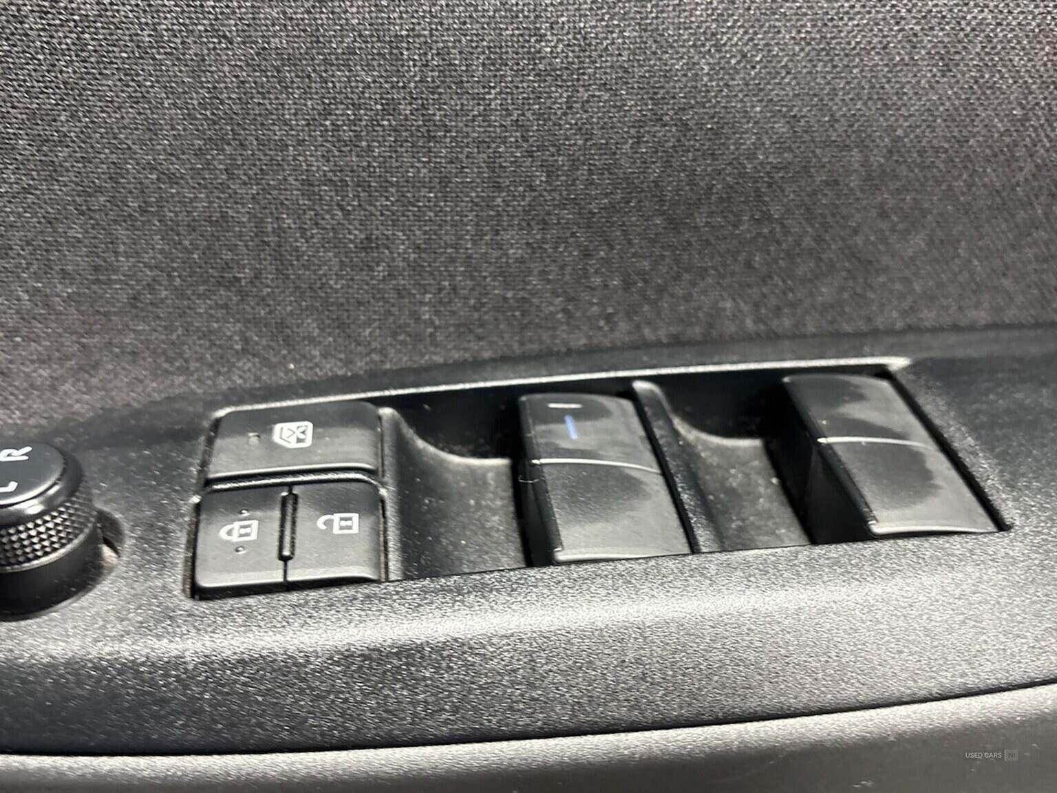Mar 2023 Toyota Yaris Cross 1.5 Hybrid Design 5Dr Cvt