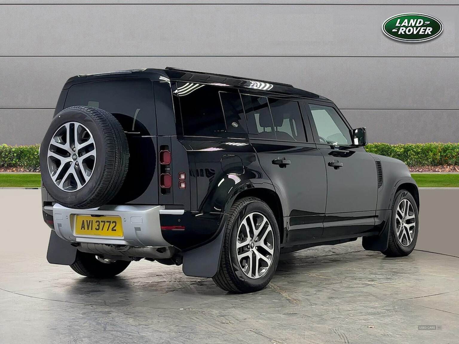 Apr 2024 Land Rover Defender 2.0 P400E Xs Edition 110 5Dr Auto
