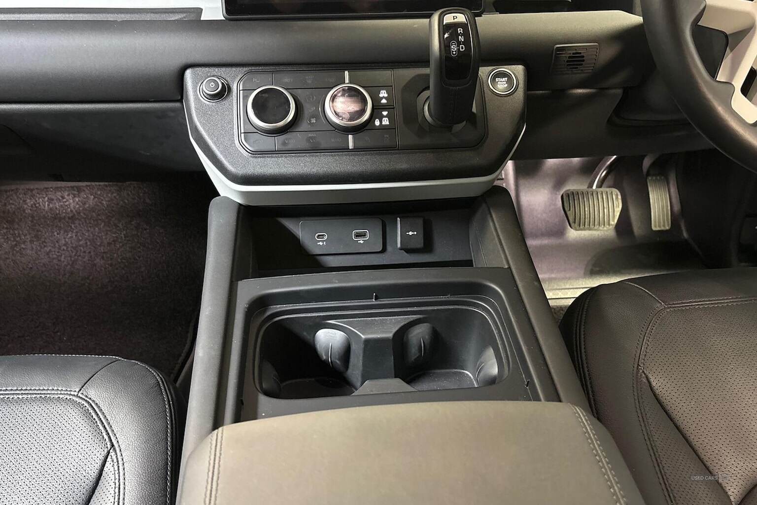 Apr 2024 Land Rover Defender 2.0 P400E Xs Edition 110 5Dr Auto