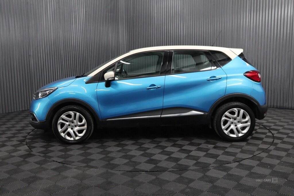 Apr 2016 Renault Captur 1.5 dCi 90 Dynamique Nav 5dr