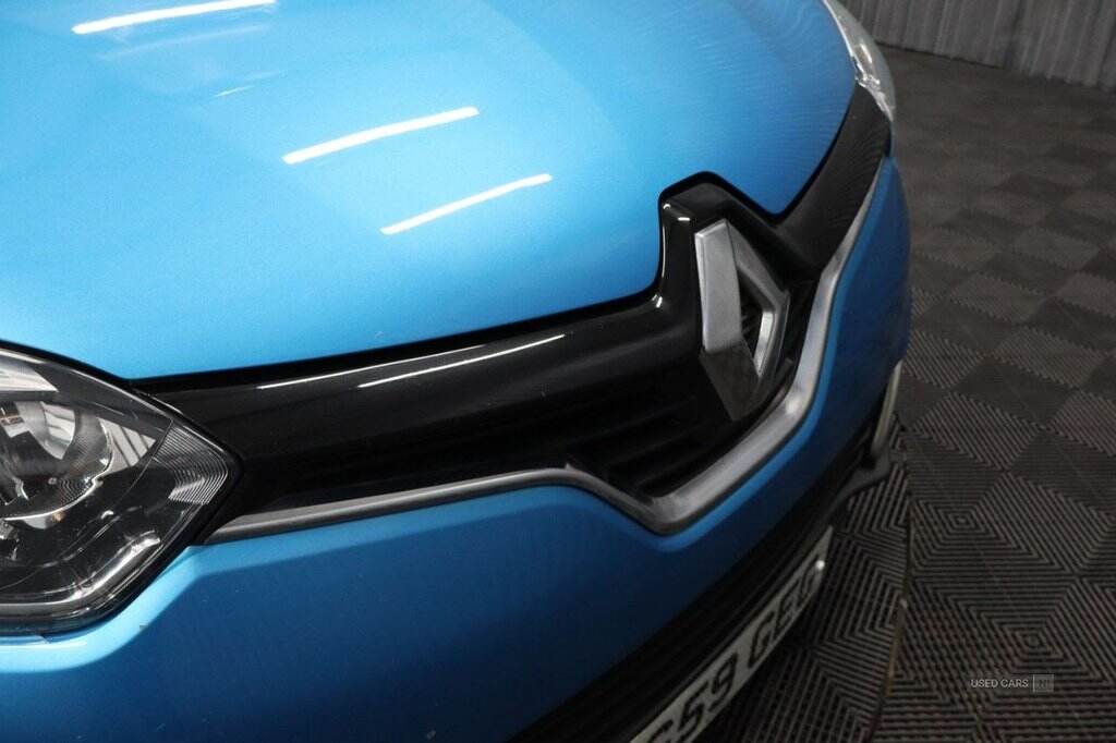 Apr 2016 Renault Captur 1.5 dCi 90 Dynamique Nav 5dr