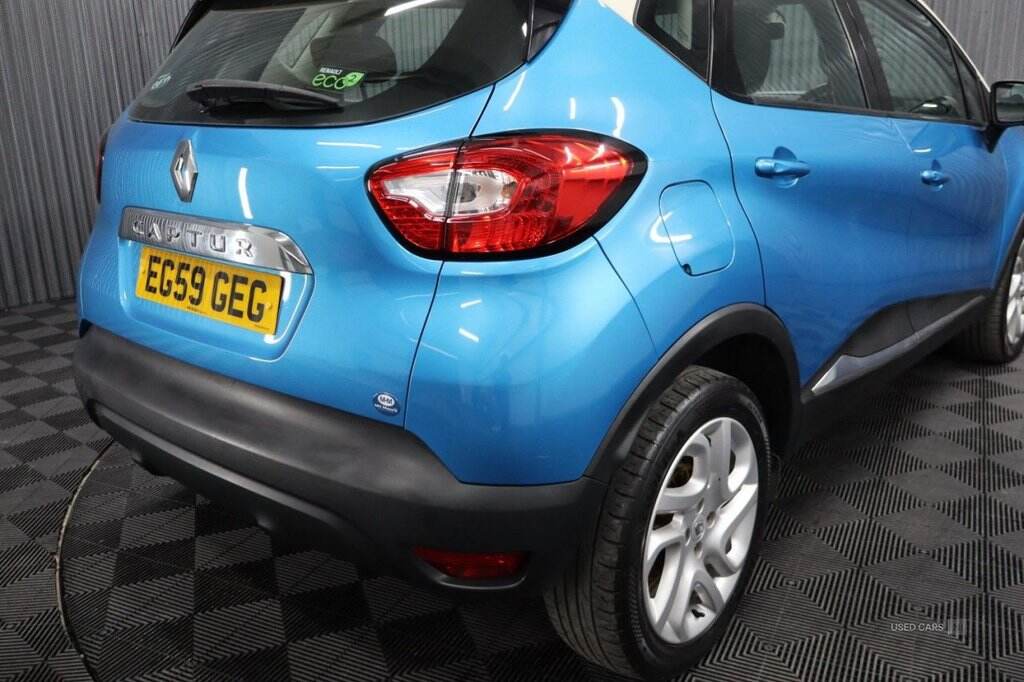 Apr 2016 Renault Captur 1.5 dCi 90 Dynamique Nav 5dr