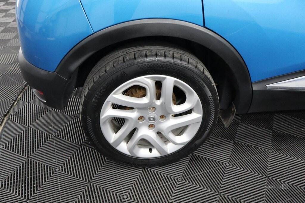 Apr 2016 Renault Captur 1.5 dCi 90 Dynamique Nav 5dr