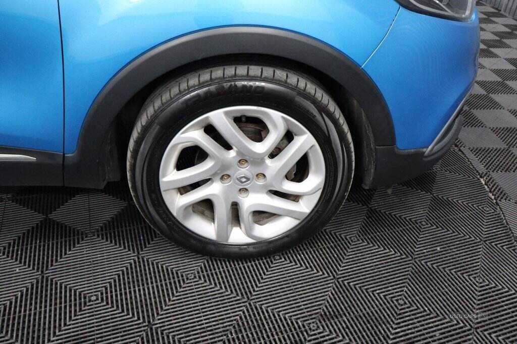 Apr 2016 Renault Captur 1.5 dCi 90 Dynamique Nav 5dr