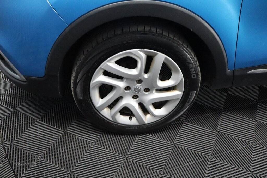 Apr 2016 Renault Captur 1.5 dCi 90 Dynamique Nav 5dr