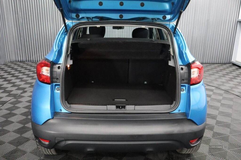 Apr 2016 Renault Captur 1.5 dCi 90 Dynamique Nav 5dr