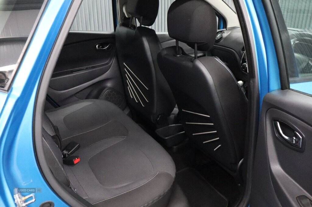 Apr 2016 Renault Captur 1.5 dCi 90 Dynamique Nav 5dr