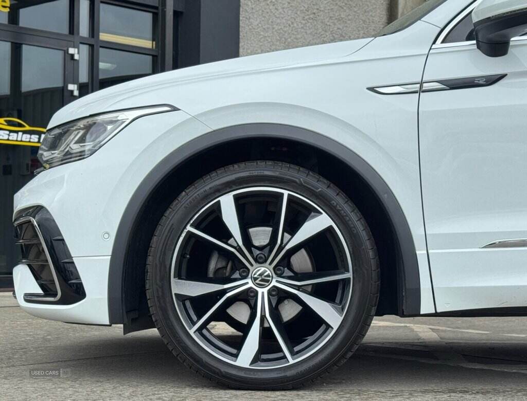 Apr 2021 Volkswagen Tiguan 2.0 TDI 4Motion R-Line 5dr DSG
