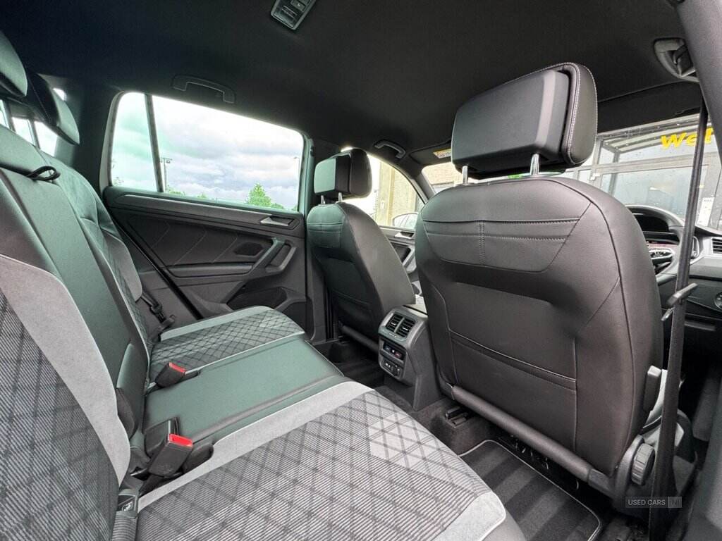 Apr 2021 Volkswagen Tiguan 2.0 TDI 4Motion R-Line 5dr DSG