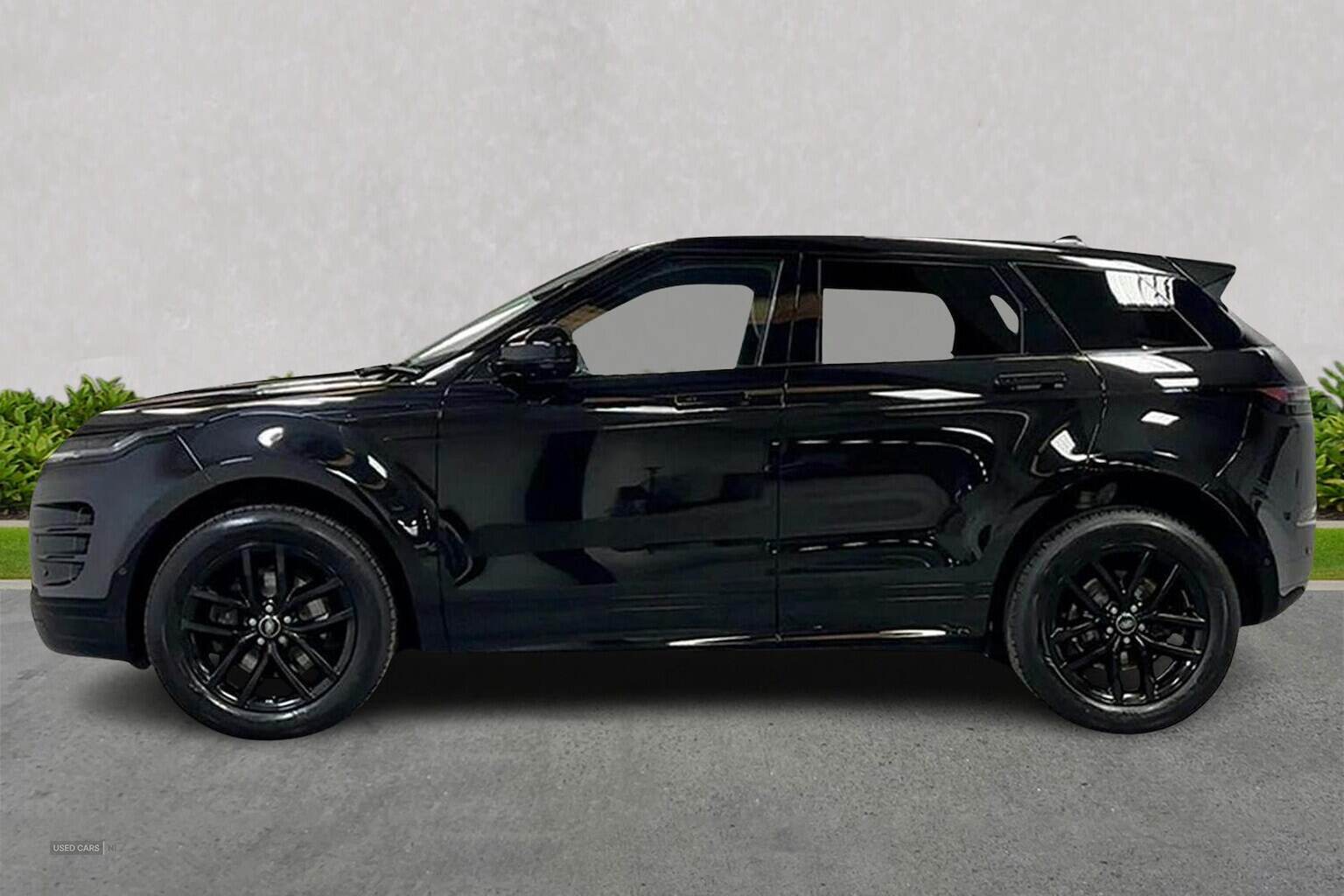 Jan 2025 Land Rover Range Rover Evoque 2.0 D200 Edition 5Dr Auto