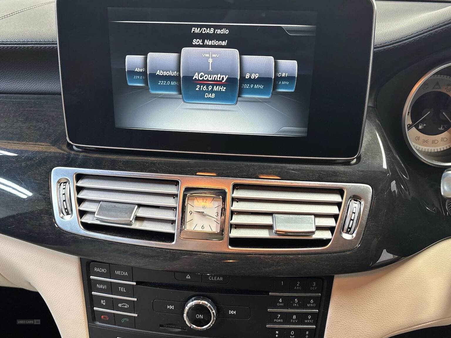 May 2015 Mercedes-Benz CLS 220 Bluetec Amg Line Premium 4Dr 7G-Tronic