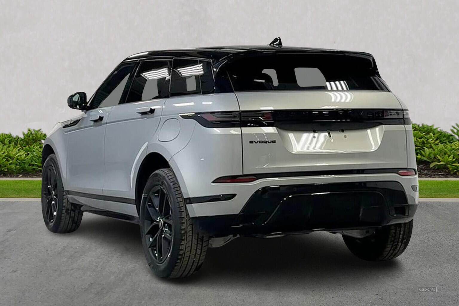 Jan 2025 Land Rover Range Rover Evoque 2.0 D200 Edition 5Dr Auto