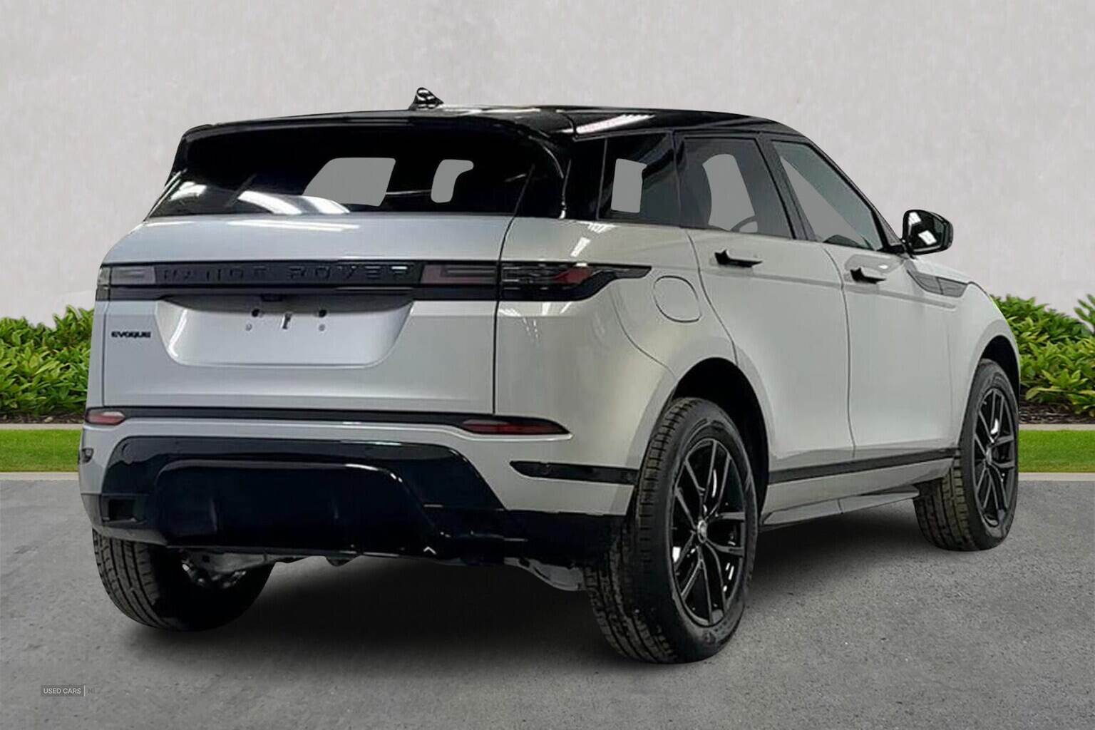 Jan 2025 Land Rover Range Rover Evoque 2.0 D200 Edition 5Dr Auto