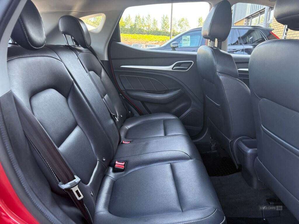 Dec 2018 MG MG ZS 1.5 VTi-TECH Exclusive 5dr