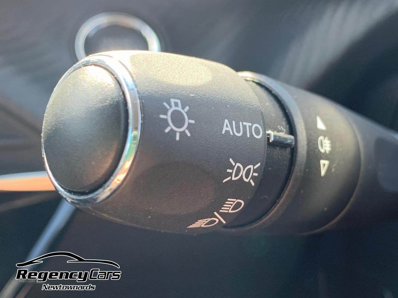 Jul 2021 Peugeot 208 1.2 PureTech 100 Allure Premium 5dr EAT8