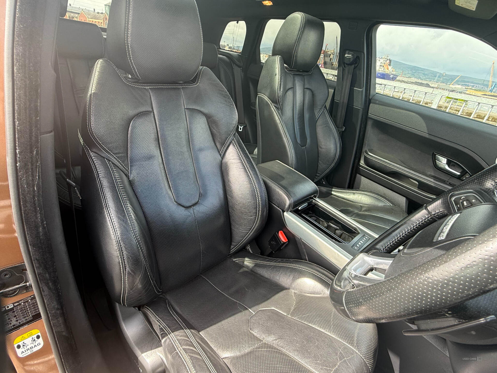 Apr 2014 Land Rover Range Rover Evoque 2.2 SD4 Dynamic 5dr Auto [9]