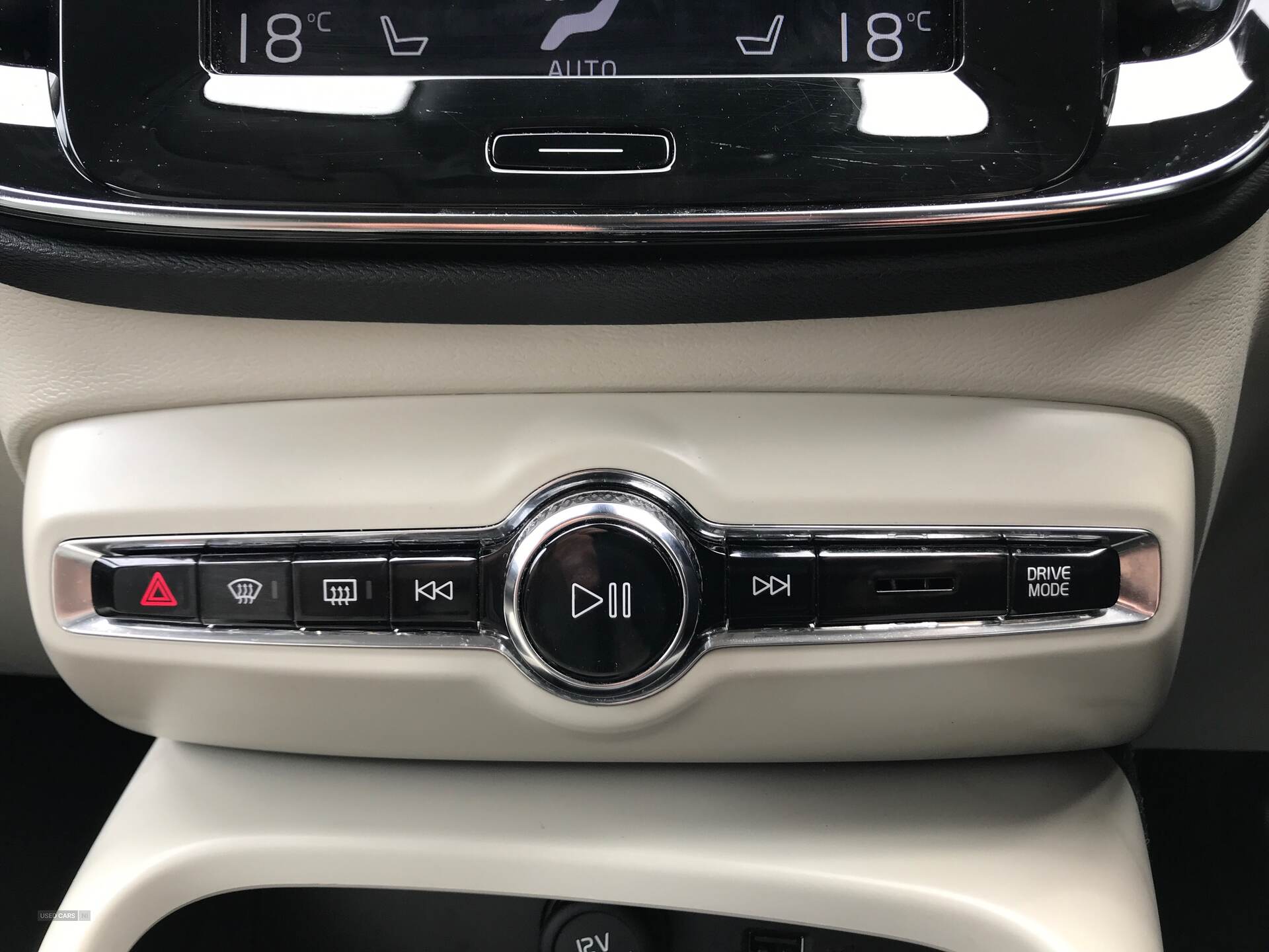 Jan 2021 Volvo XC40 1.5 T3 [163] Inscription Pro 5dr Geartronic