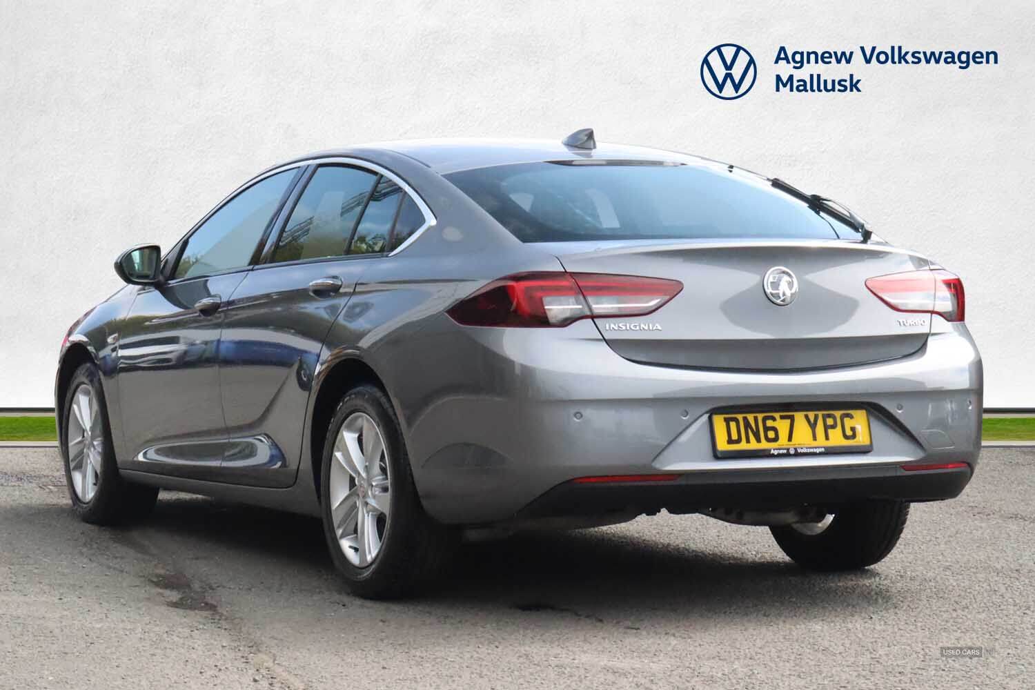 Nov 2017 Vauxhall Insignia 1.5T Tech Line Nav 5dr