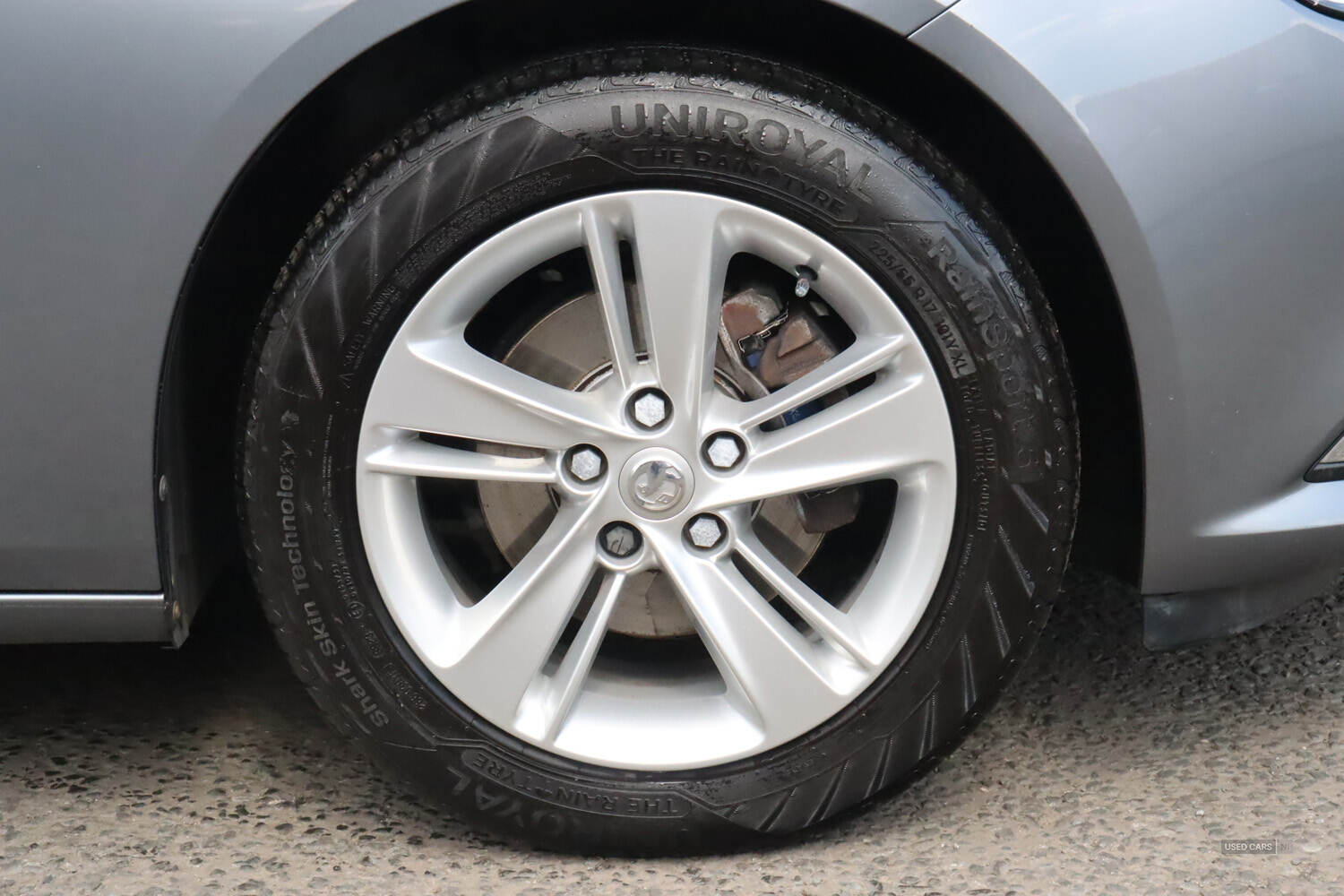 Nov 2017 Vauxhall Insignia 1.5T Tech Line Nav 5dr