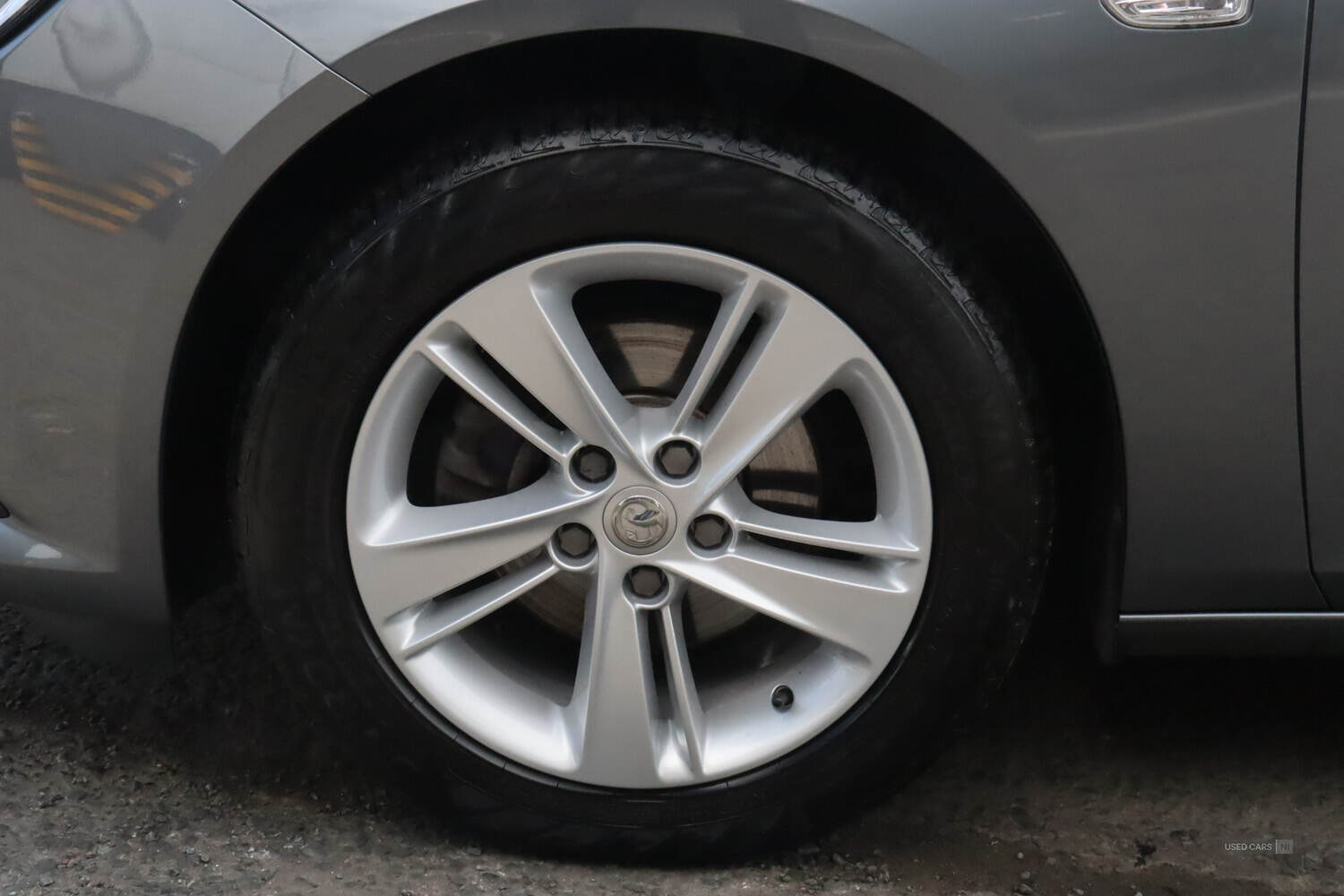 Nov 2017 Vauxhall Insignia 1.5T Tech Line Nav 5dr
