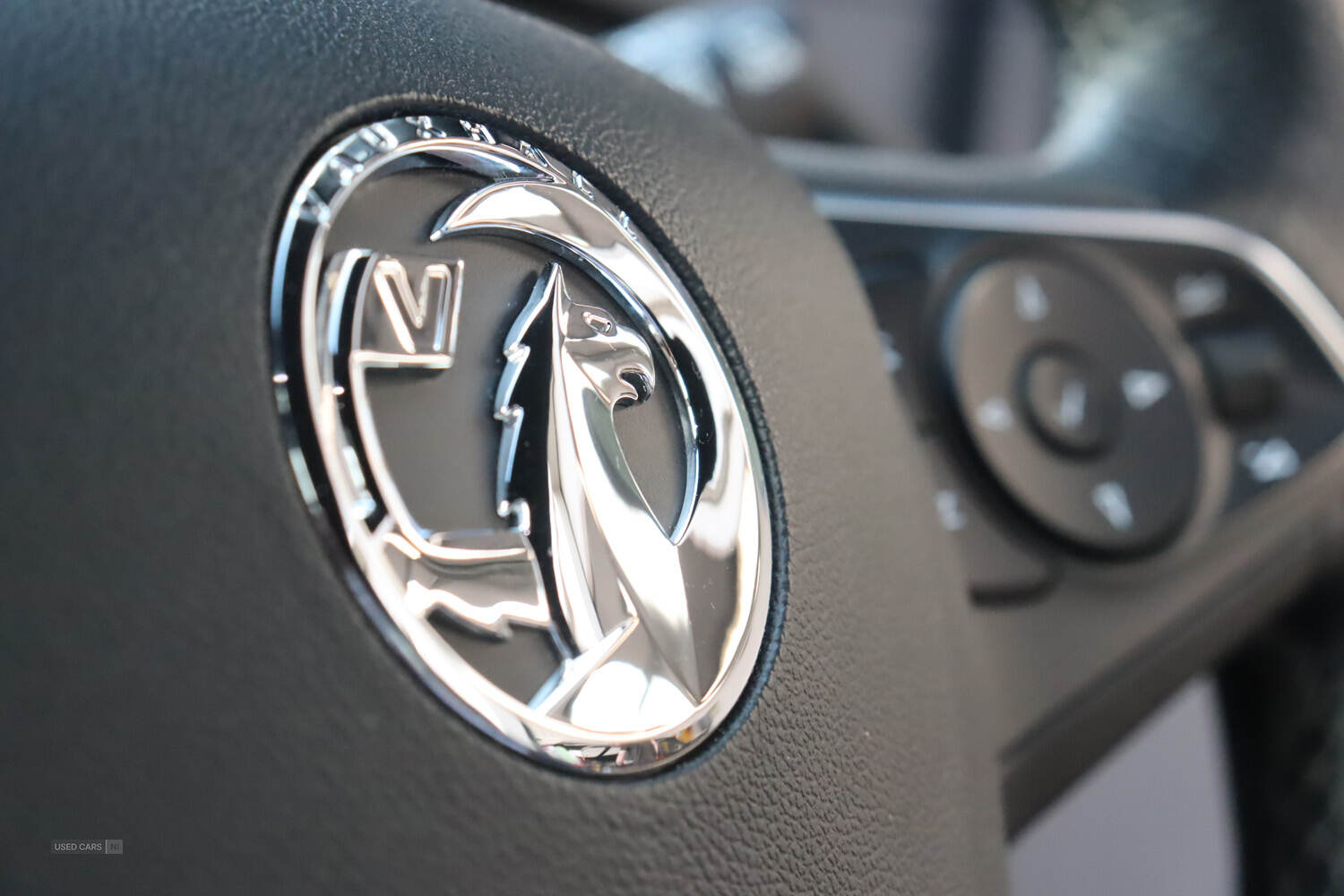 Nov 2017 Vauxhall Insignia 1.5T Tech Line Nav 5dr