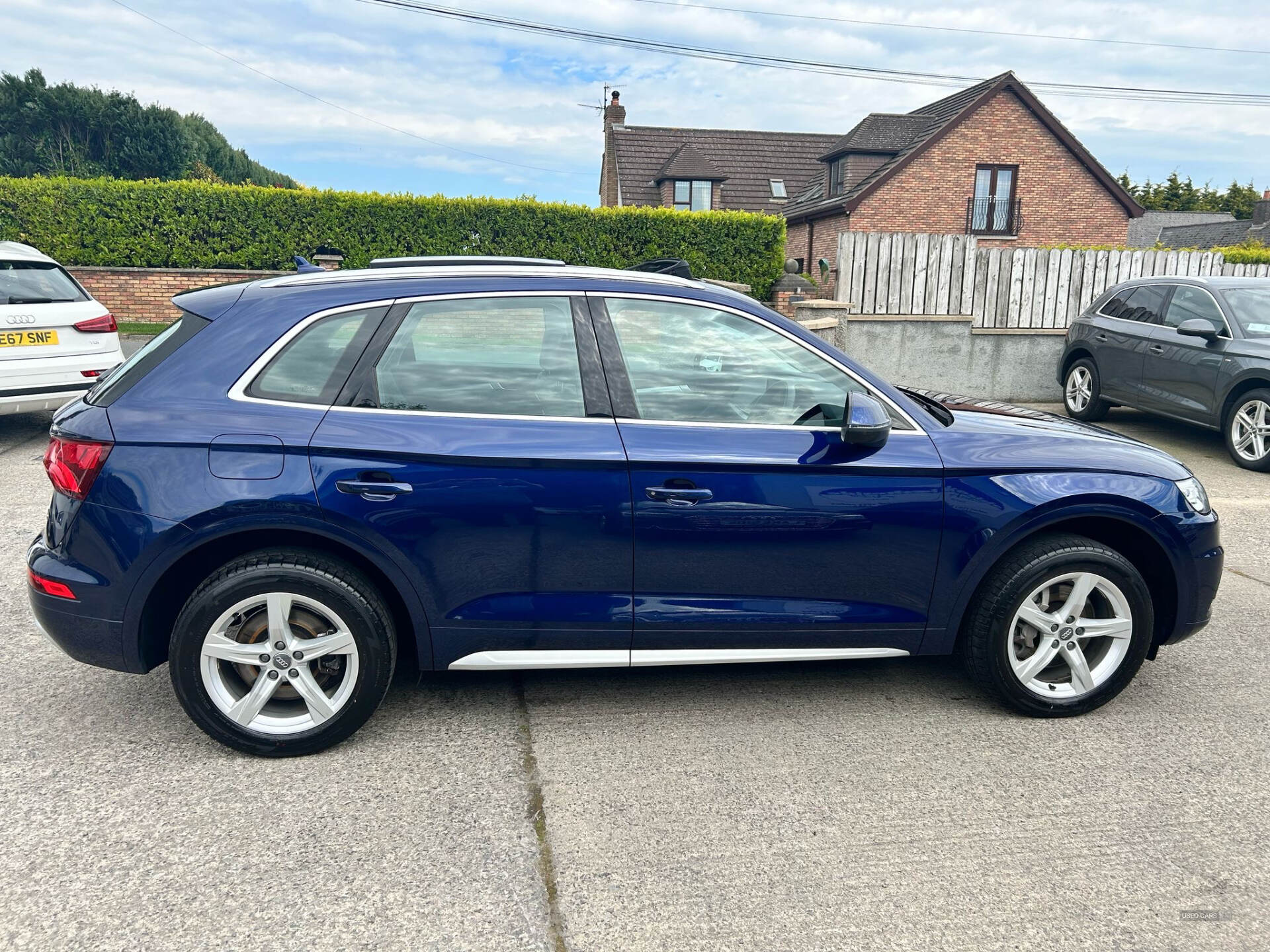 Audi Q5 DIESEL ESTATE in Down
