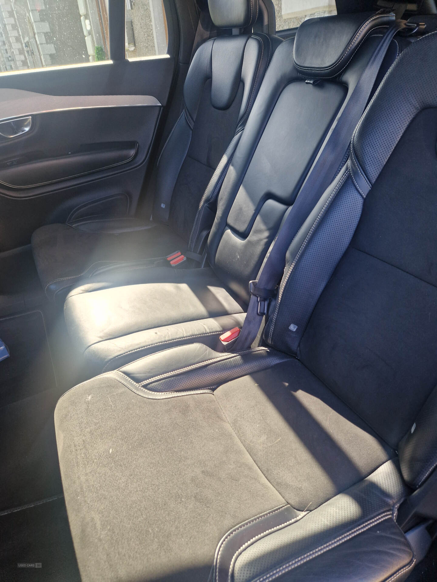 Feb 2018 Volvo XC90 2.0 D5 PowerPulse R DESIGN 5dr AWD Geartronic