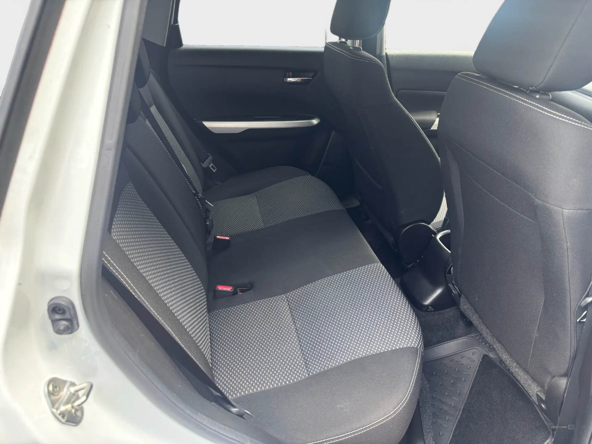 Suzuki Vitara DIESEL ESTATE in Down
