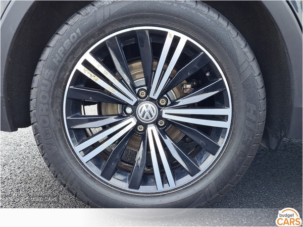 Volkswagen Tiguan DIESEL ESTATE in Down