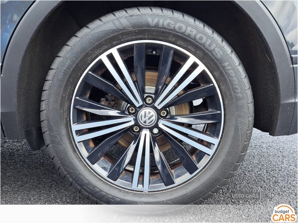 Volkswagen Tiguan DIESEL ESTATE in Down