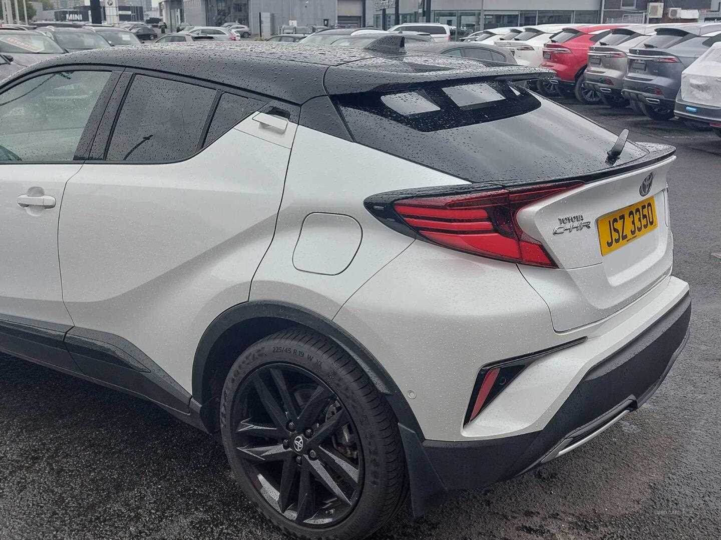 Oct 2022 Toyota C-HR 1.8 Hybrid GR Sport 5dr CVT