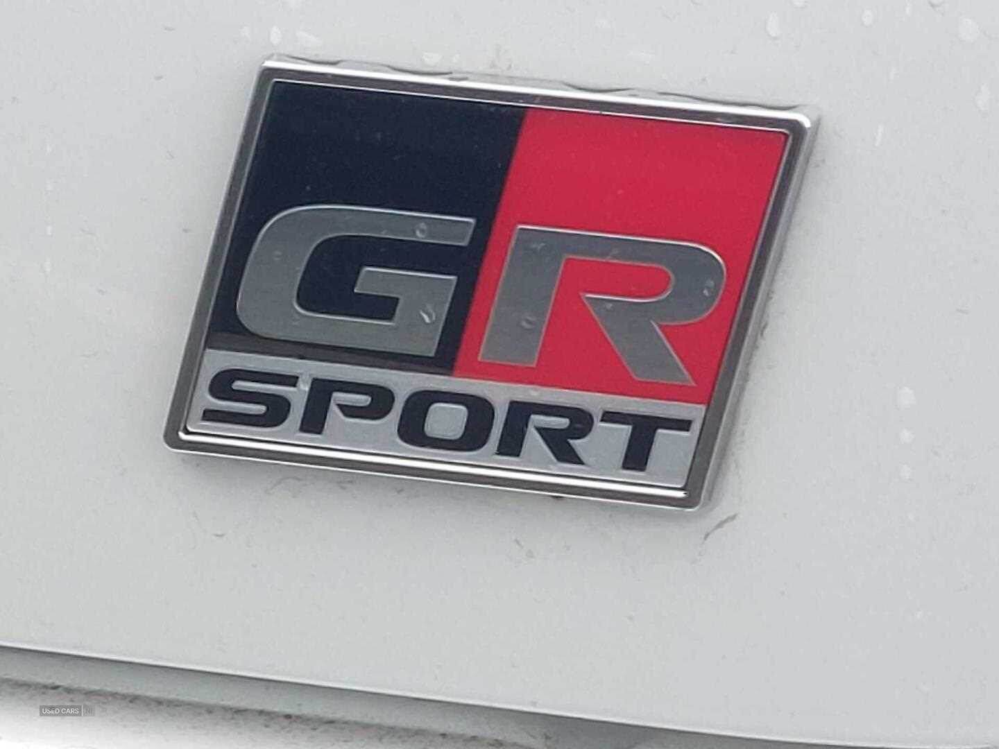 Oct 2022 Toyota C-HR 1.8 Hybrid GR Sport 5dr CVT