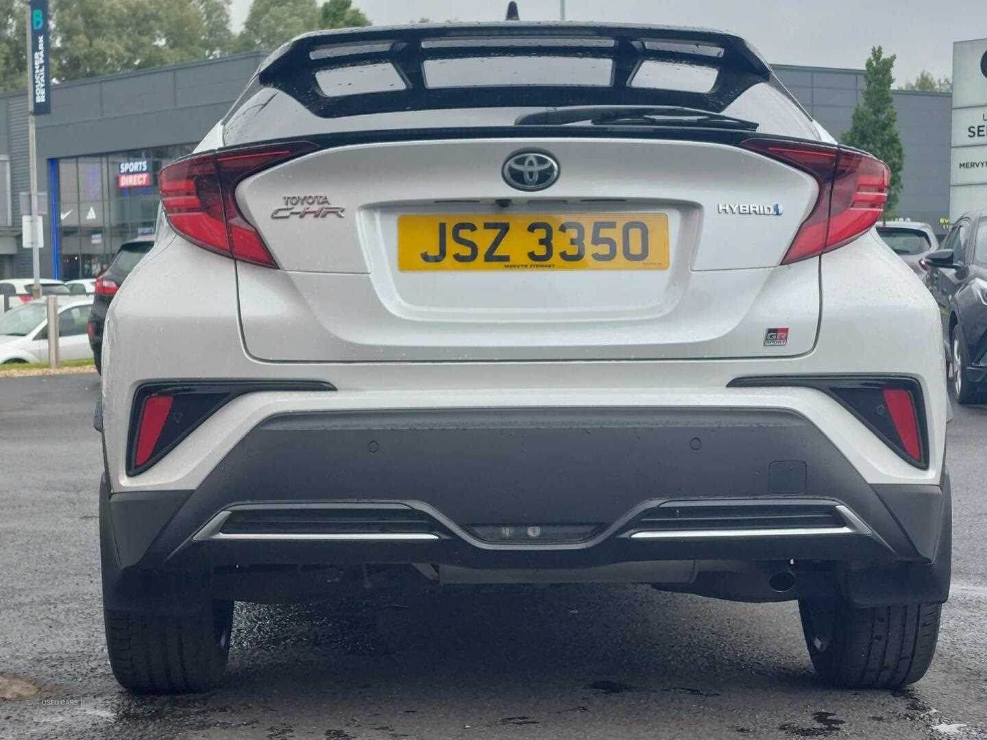 Oct 2022 Toyota C-HR 1.8 Hybrid GR Sport 5dr CVT