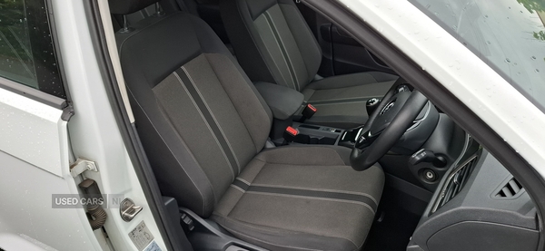 Volkswagen T-Roc HATCHBACK in Antrim