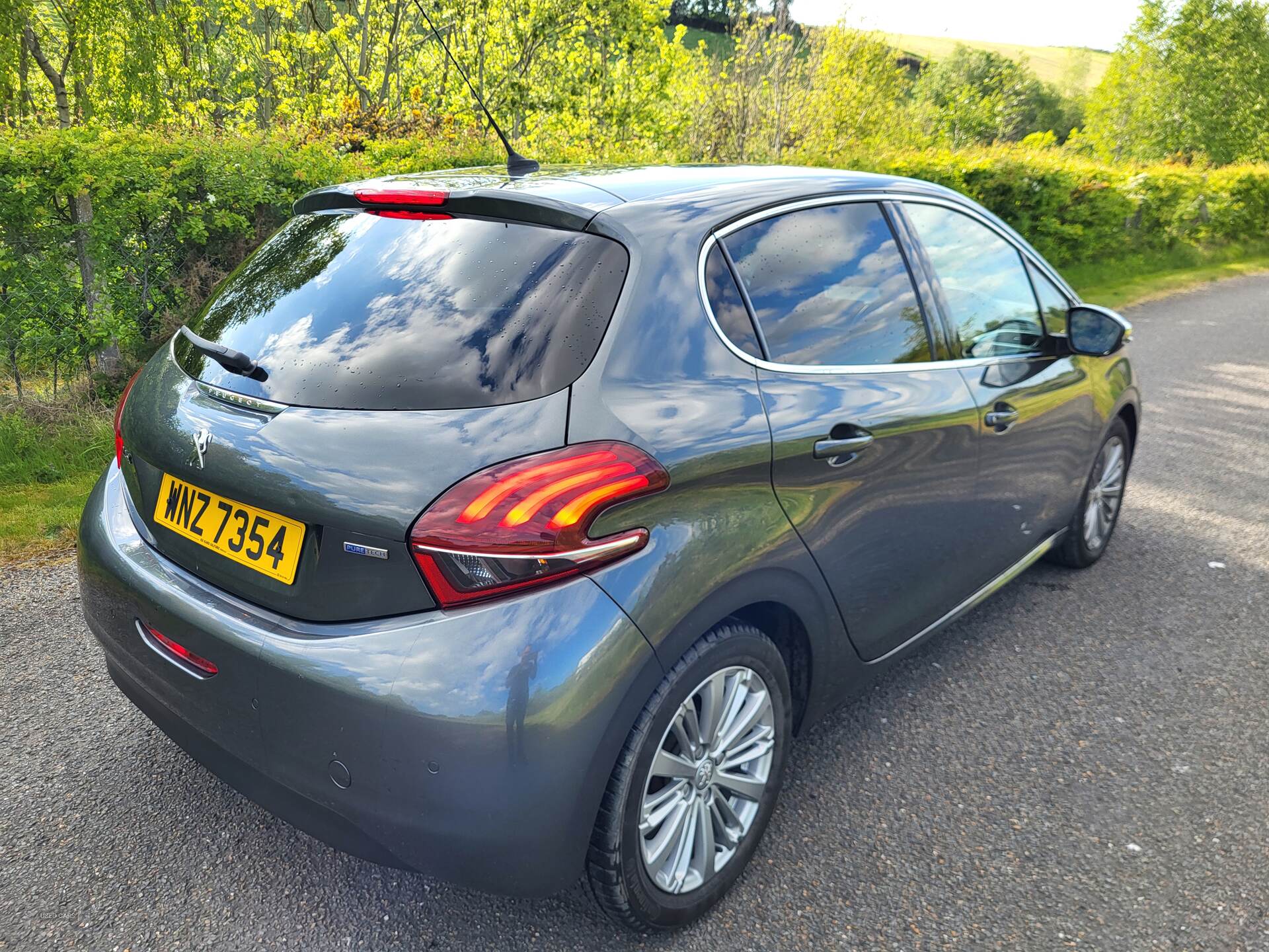 Mar 2017 Peugeot 208 1.2 PureTech 82 Allure 5dr