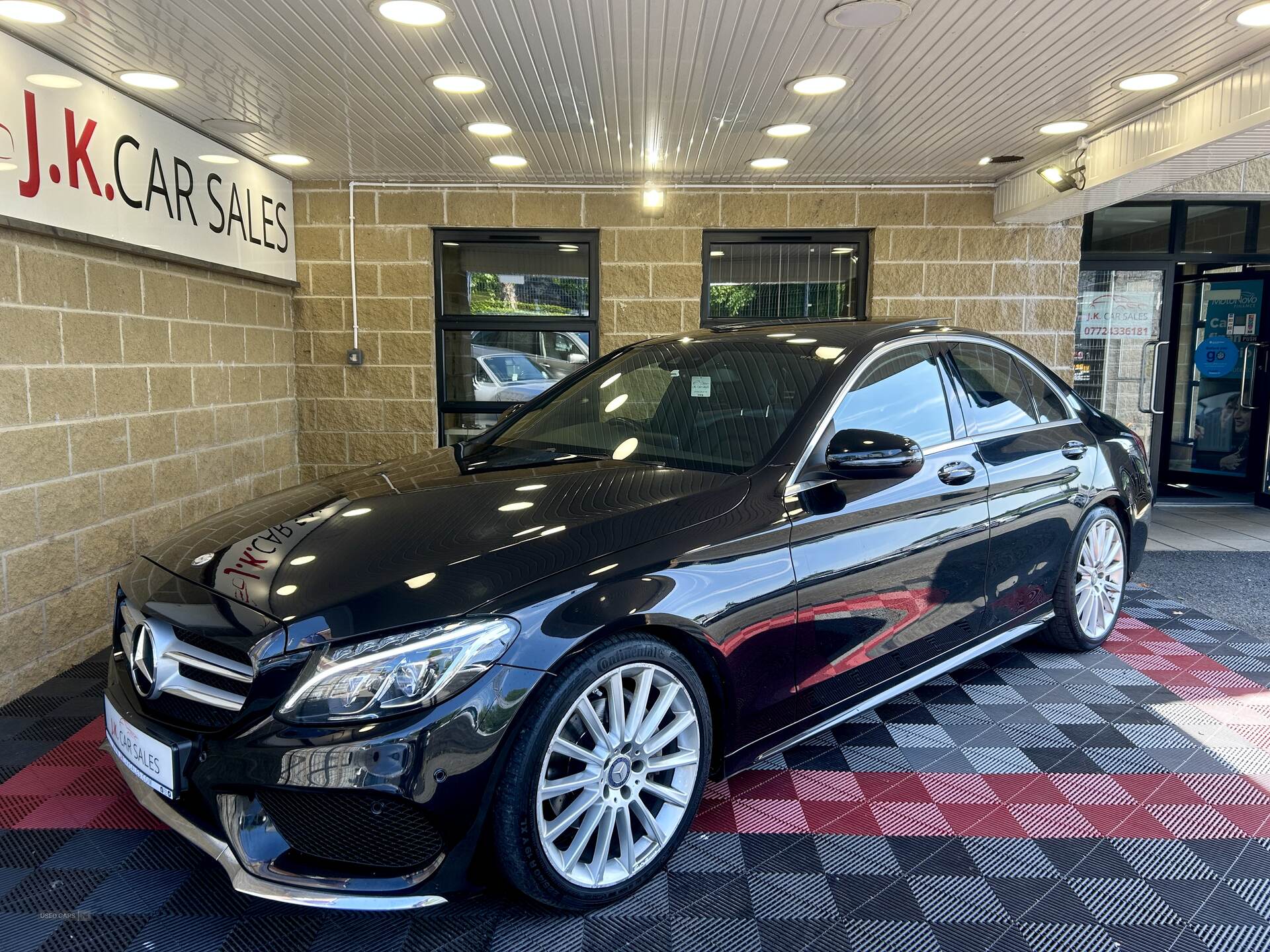 Sep 2016 Mercedes C-Class C220d AMG Line Premium 4dr Auto