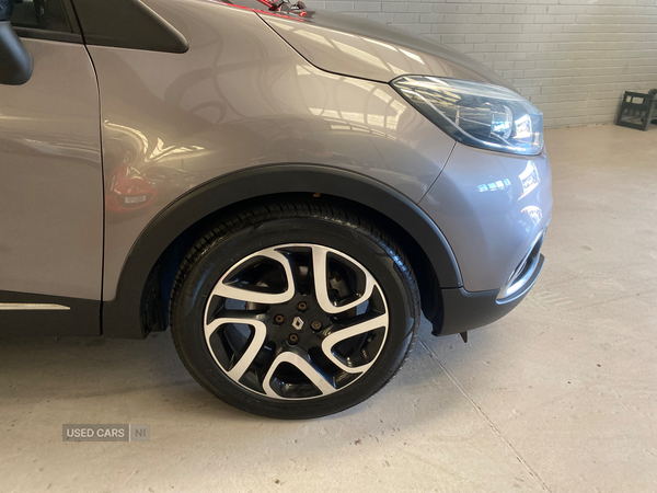 Renault Captur DIESEL HATCHBACK in Antrim